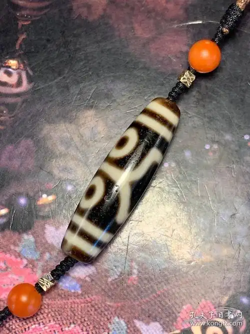 旧藏至纯三眼天珠