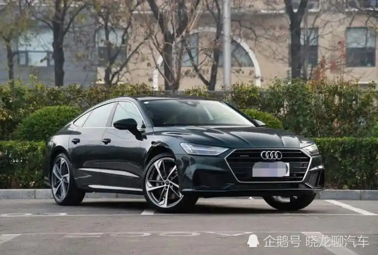 对比奥迪a7和奔驰cls,过了一把豪车瘾,车友:差别挺多的