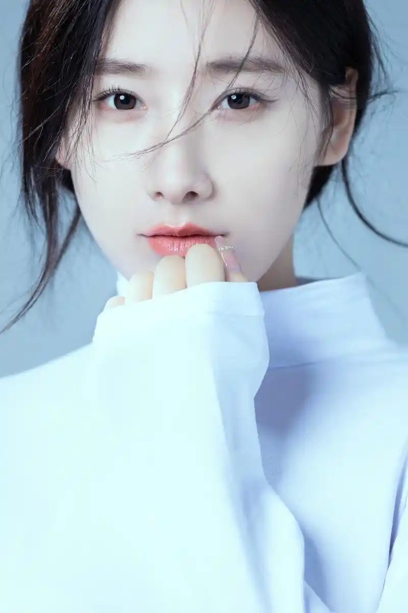 邂逅飞乐时摄影,魅力绽放的韩式肖像写真之.