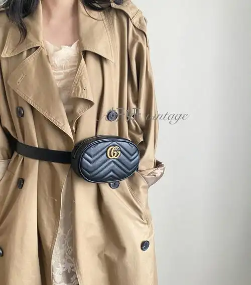 gucci黑金腰包胸包