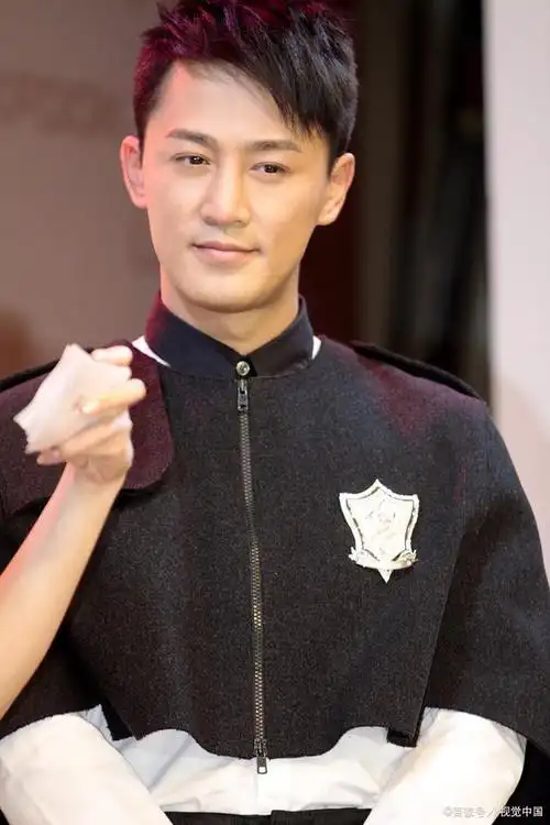 tvb剧作里的男演员不光演技优秀,身材管理真的是值得尊敬