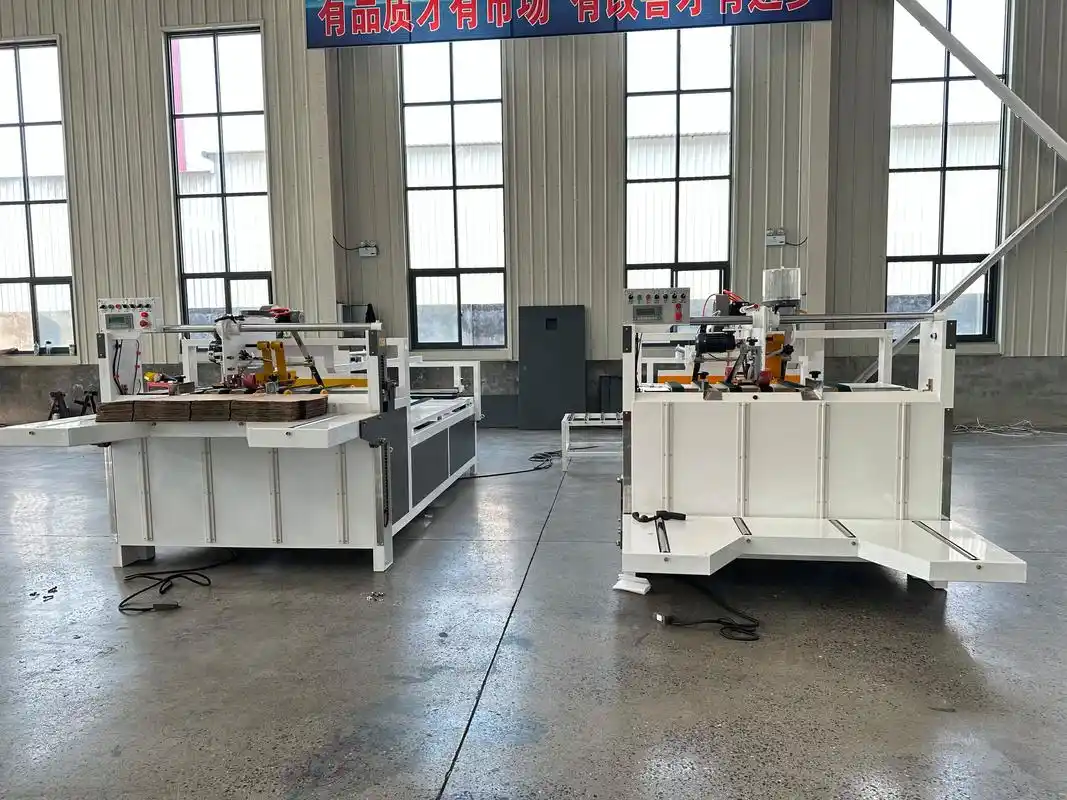 半自动粘箱机,新机现货.提高生产效率,产品成型质量好!