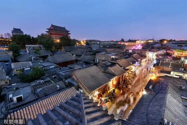 资料图:南锣鼓巷夜色