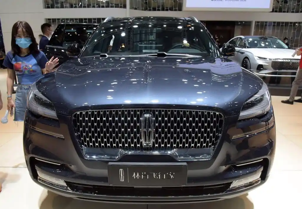 林肯新款飞行家车展实拍,全系搭3.0t v6发动机,动力十足-新浪汽车