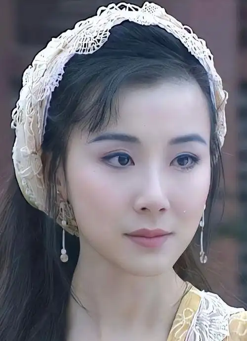 靠着这个角色,萧蔷也成功在古装美女中稳稳占了一席.