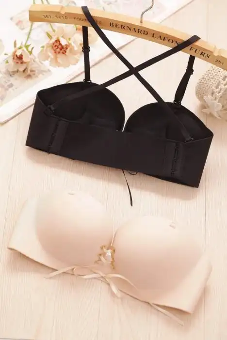 一片式无痕内衣女聚拢无钢圈隐形无肩带内衣防滑薄款少女学生美背秋冬