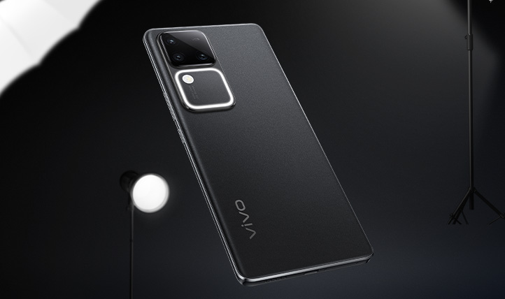 vivo S18系列，影棚级人像，光彩绽放