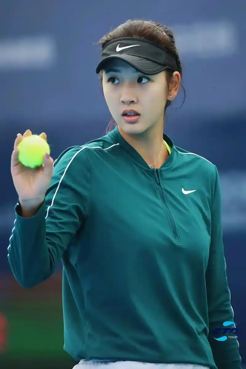 曹雅婧,中国最美的女网球运动员,我觉得也是世界网球最漂亮的女运动员