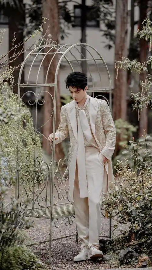 莫奈油画里的小王子#肖战微博之夜#92#与肖战共赴微博之夜