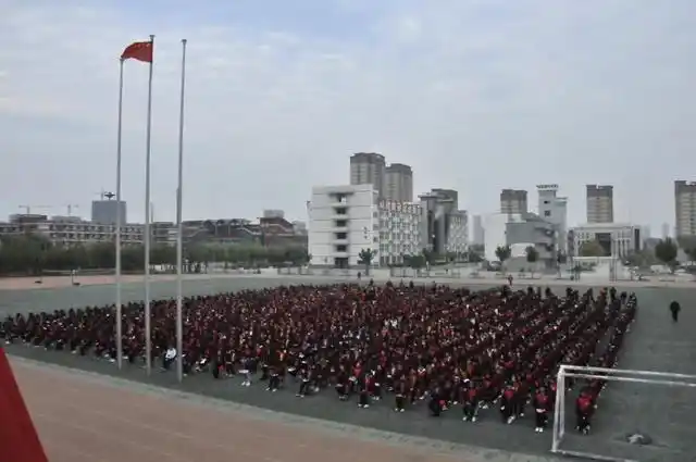 高考必胜!砀山中学喊出必胜口号……召开高考冲刺誓师大会