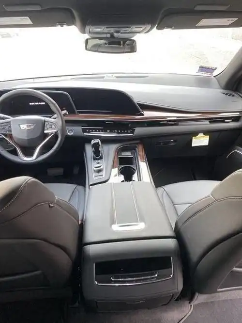 7米加长凯迪拉克凯雷德_凤凰网汽车_凤凰网