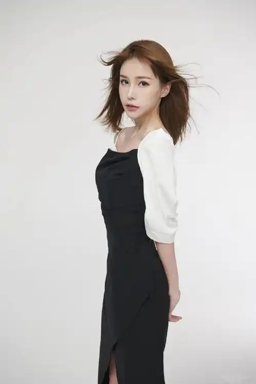 虎牙年度比赛落幕,宝子啊当选和平精英一姐,不求人依旧是一哥