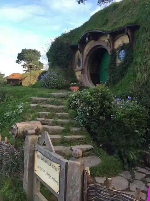 童话的王国……霍比特人村庄