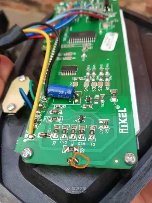 拆个雅迪电动车仪表盘