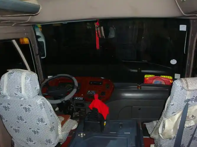 【长春】宇通kj6600de19座轻型客车 价格7.20万