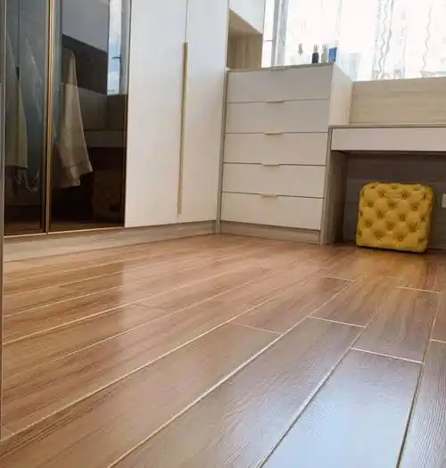 过来人入住一年,谈谈真实的使用感受_木地板_装修_瓷砖