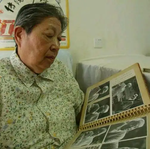 侯宝林的搭档郭全宝,谦逊有礼是独特品格,曾因暖瓶带来一波三折