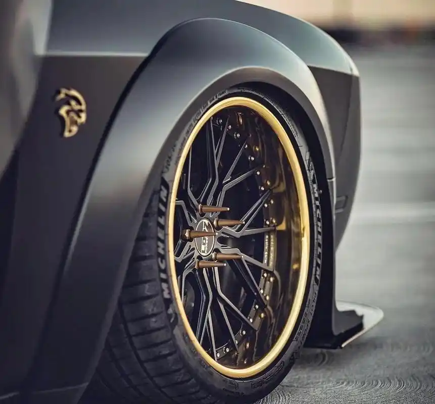 道奇挑战者地狱猫 速度与激情多姆的座驾