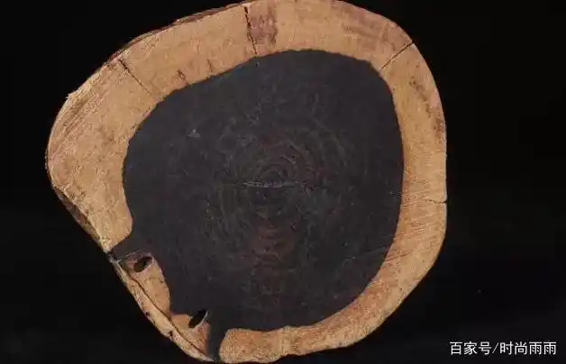 紫光檀和黑檀的区别