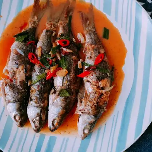 红烧小鱼的做法