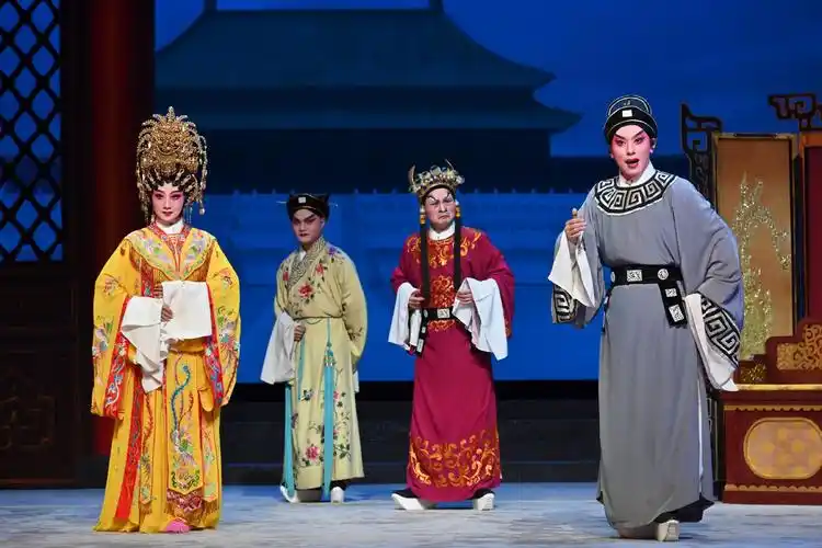 复排经典粤剧狸猫换太子广东粤剧院超强阵容倾情演绎