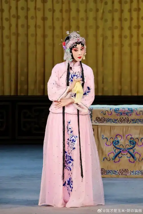 京剧演员王梦婷超话