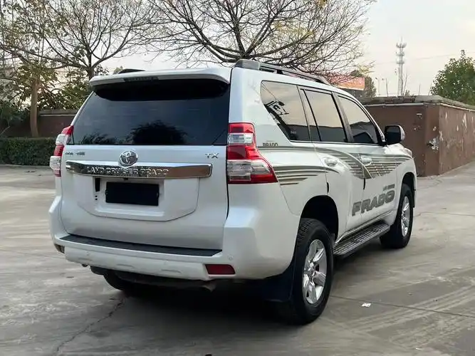 新到2018年底中规丰田普拉多2700  实表8万多公里 一 - 抖音