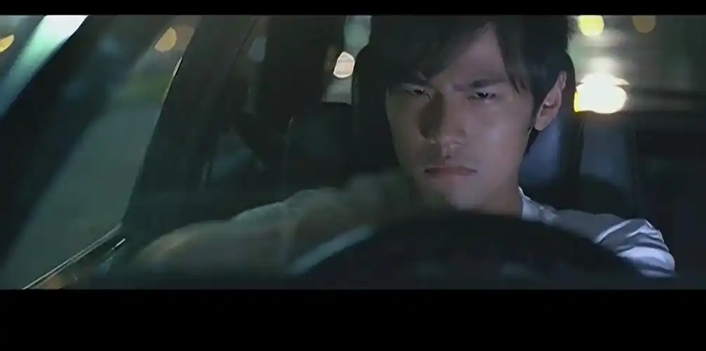 《一路向北》是 a target="_blank" href="/item/周杰伦/129156" data