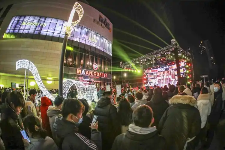 合肥万象城营销活动现场人气场面