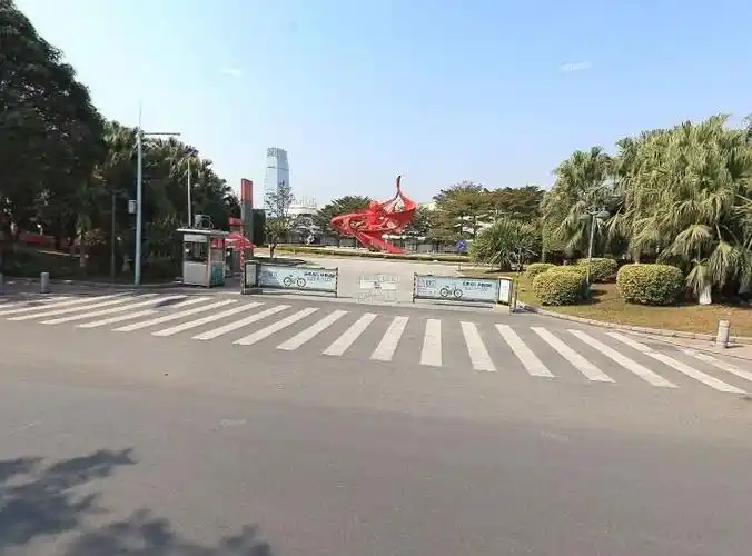 p>体育花园体育五街位于广州市白云白云大道南,由 a target="_blank"