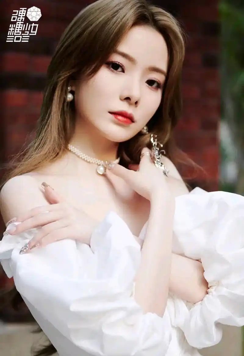 陈卓璇公主风写真