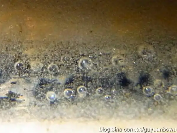 青花气泡.