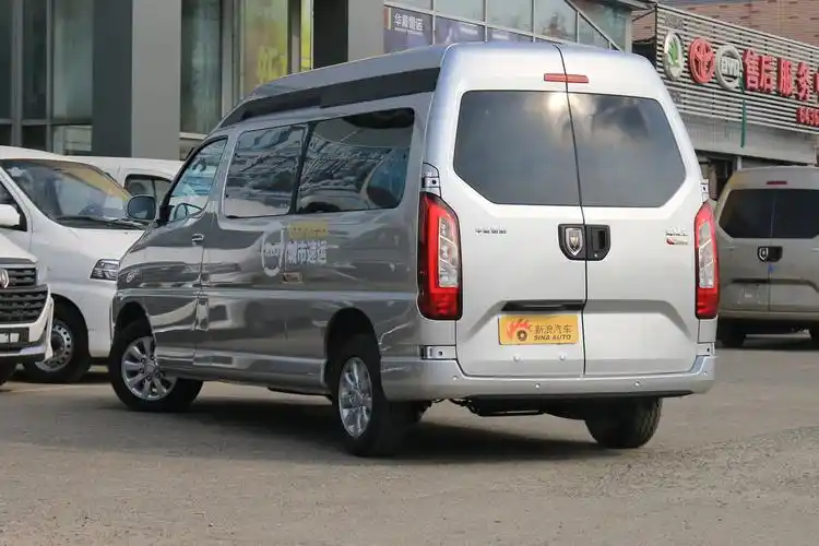 2021款金杯海狮王2.0l商务王系列致享型高顶7座1tzs