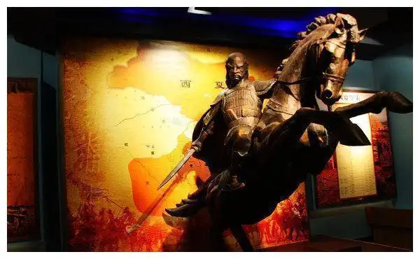 西夏开国皇帝李元昊,是北魏皇室鲜卑拓跋氏之后,远祖拓跋思恭,在唐朝