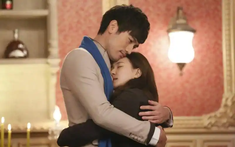 高以翔焦俊艳你放心的往前走我在终点等你