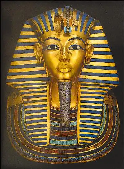 蛇年话蛇:国内外源远流长的蛇文化_藏趣逸闻_新浪收藏_新浪网