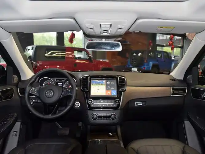 北京越野 北京bj90 2021款 4.0t 尊驾版