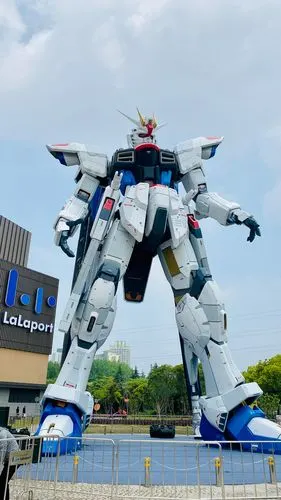 上海浦东金桥高达