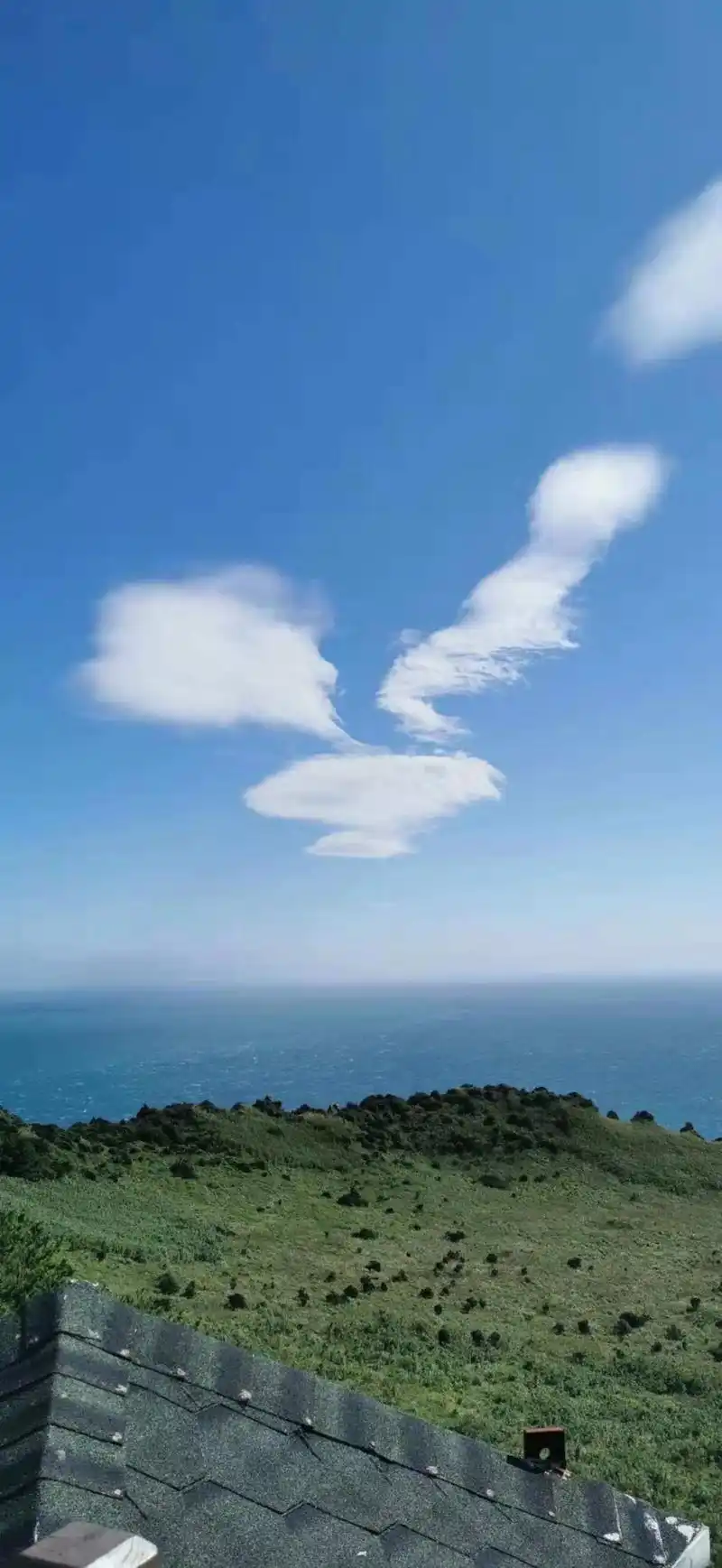 济州岛|城山日出峰|多角度|不同天气.每次路过都被深深的吸引 - 抖音