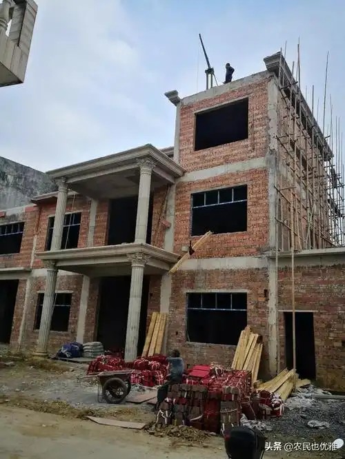 农村自建房柱子要多大钢筋