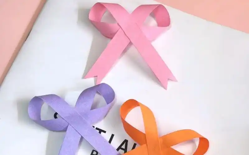 简单易做的蝴蝶结手工折纸,用来装饰贺卡礼物特别实用