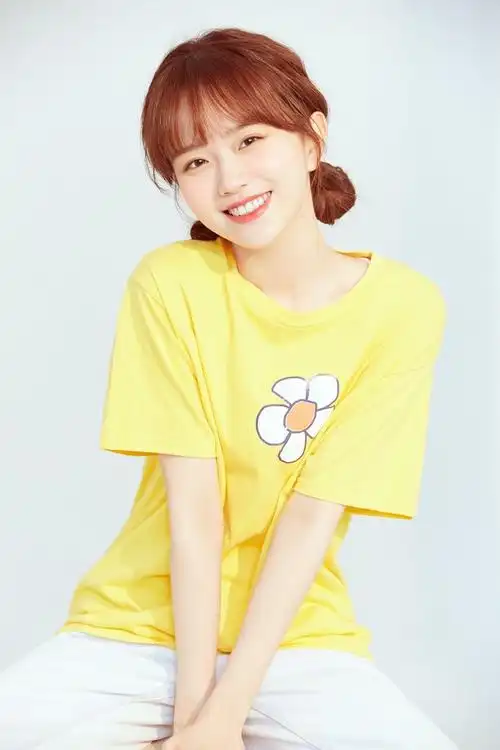 亲爱的吾兄今天开播来安利一枚小可爱吴芊盈