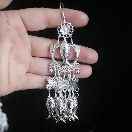 奢古拉轻奢侗族苗族银饰耳环云南少数民族民族风夸张苗银耳环流苏耳串