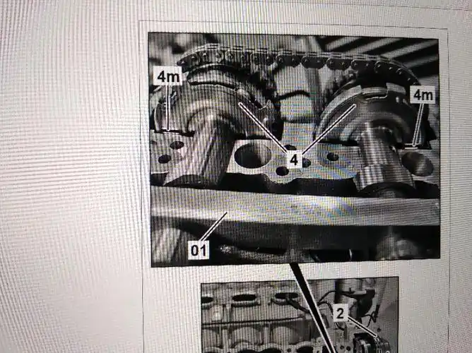 奔驰ml350为什么正时链条对上了再转对不到了是怎么回事