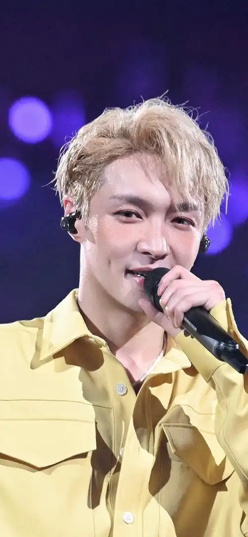 张艺兴大航海巡回演唱会##张艺兴krump之王##漫游尽兴时