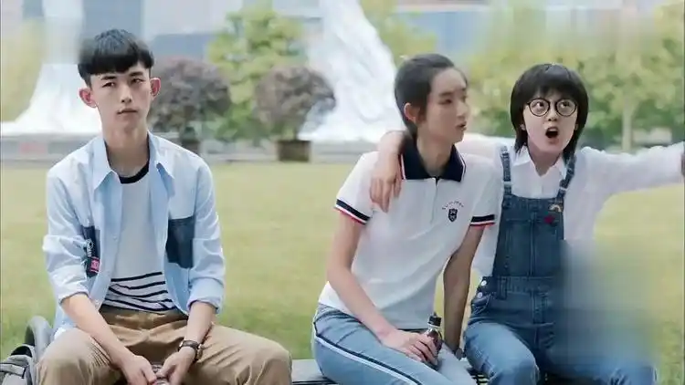 少年派22:四人组开始创业,只为证明自身价值!_网易视频