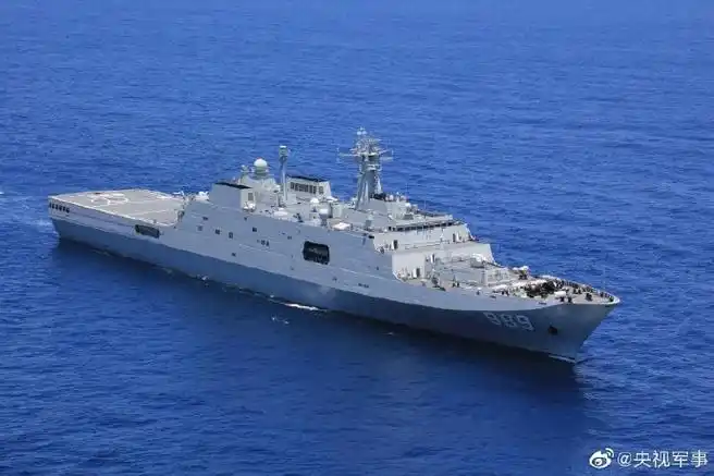 海军现役071"大山"(注:不按服役时间先后排序)980龙虎山舰,985祁连山