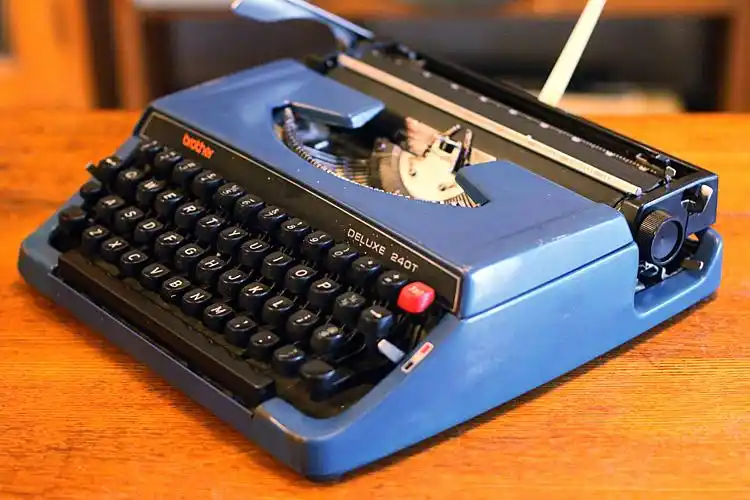 [vintage]70年代日本产brother deluxe金属壳打字机|正常使用