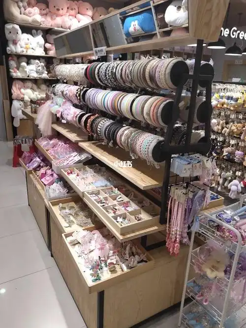 钢木货架原木色货架精品饰品店货架厂家定制