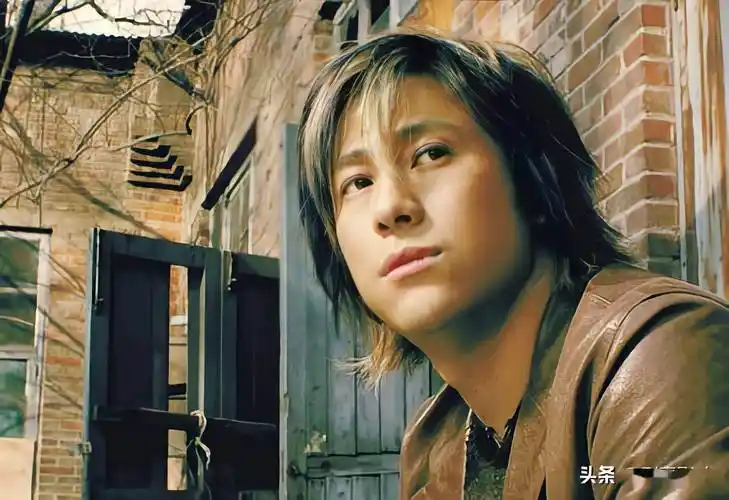 "最帅说唱鼻祖"曝近况,曾被那英追求,53岁依旧魅力不减_解晓东_赵露思